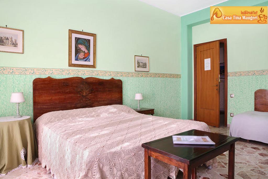 Casa Tina Maugeri Bed & Breakfast Catania Room photo