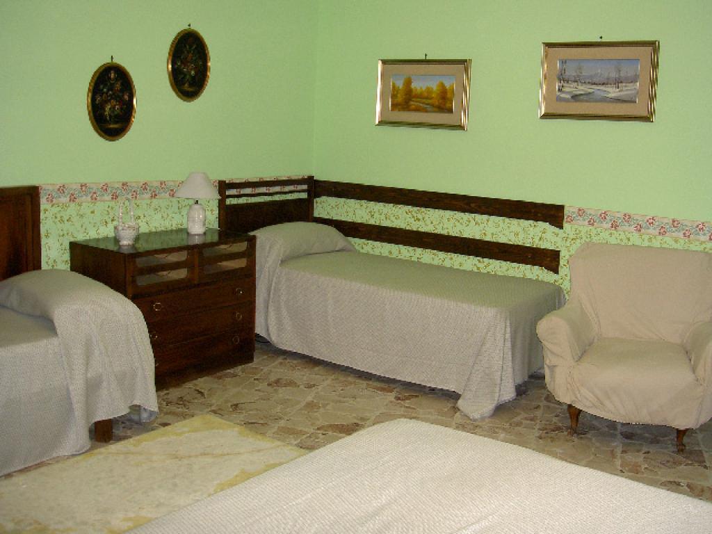 Casa Tina Maugeri Bed & Breakfast Catania Room photo