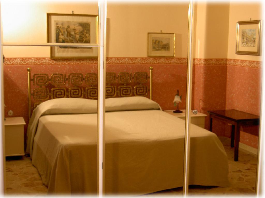 Casa Tina Maugeri Bed & Breakfast Catania Room photo