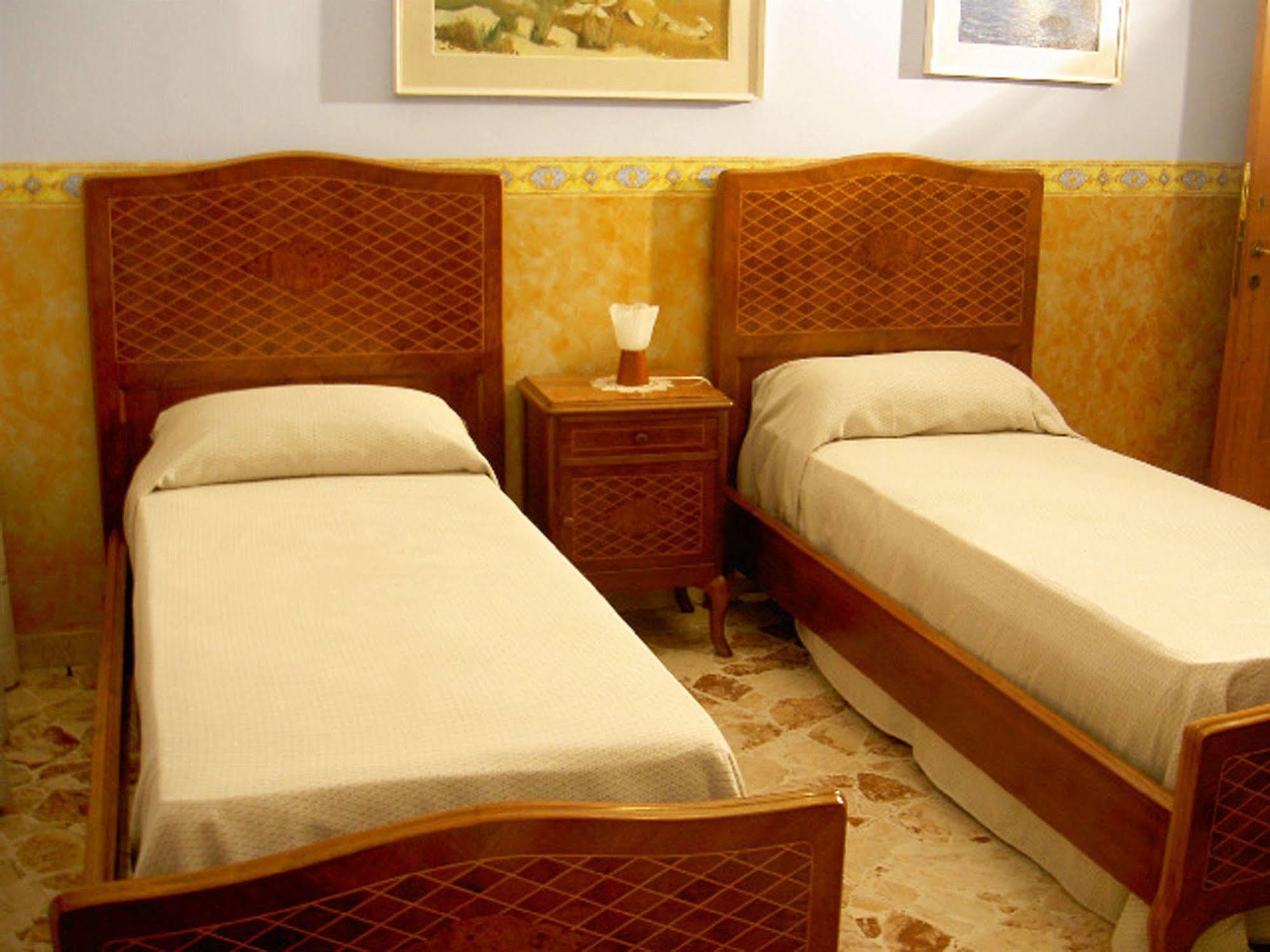 Casa Tina Maugeri Bed & Breakfast Catania Exterior photo